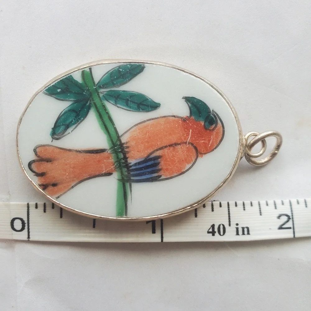 Vintage Hand Painted Ceramic Bird Pendant Oval Tropical Parrot Charm Silver Tone